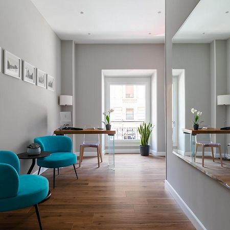 Briseide Boutique Rooms Colosseum Rome Bagian luar foto