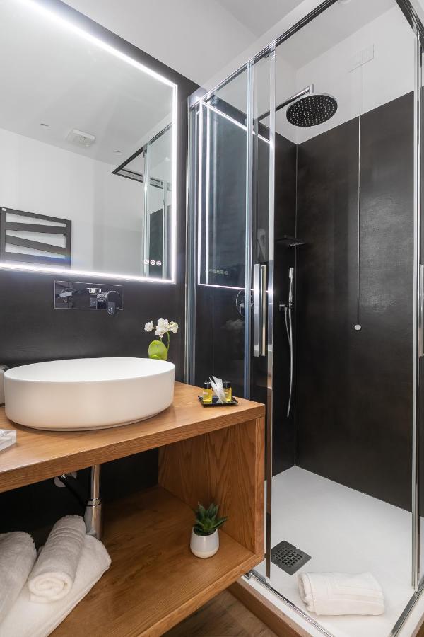 Briseide Boutique Rooms Colosseum Rome Bagian luar foto