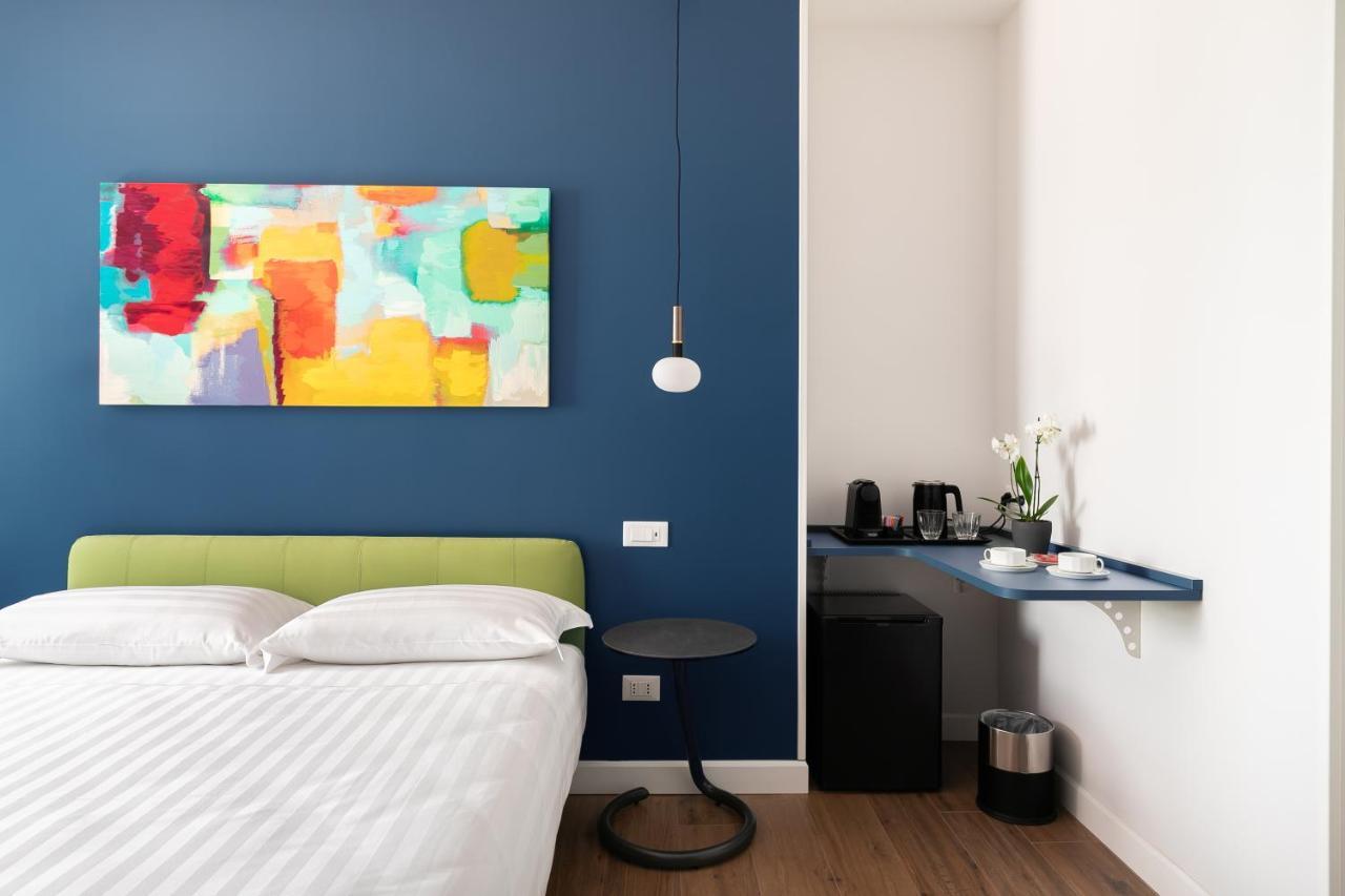 Briseide Boutique Rooms Colosseum Rome Bagian luar foto