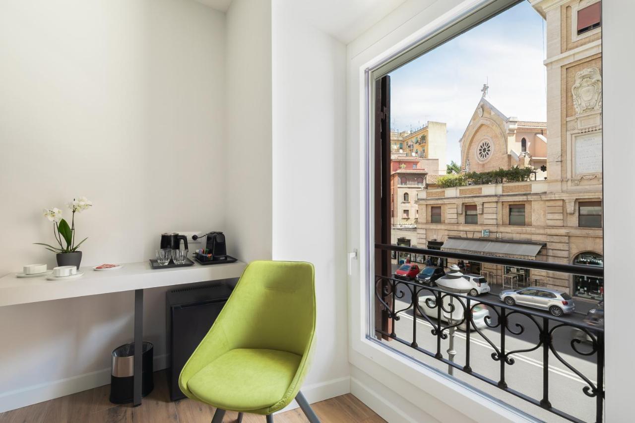 Briseide Boutique Rooms Colosseum Rome Bagian luar foto
