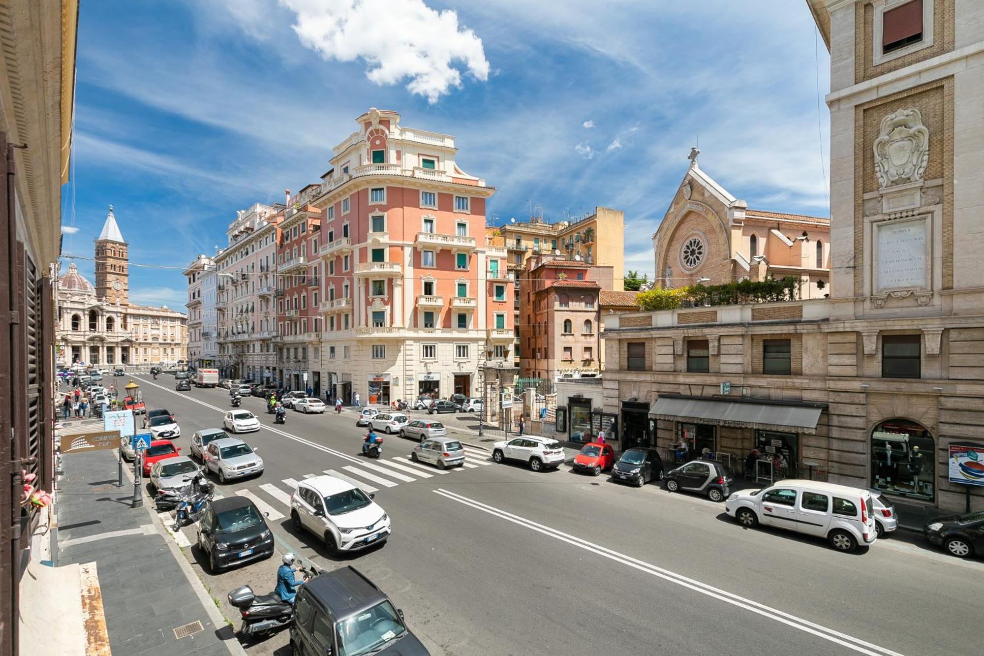 Briseide Boutique Rooms Colosseum Rome Bagian luar foto